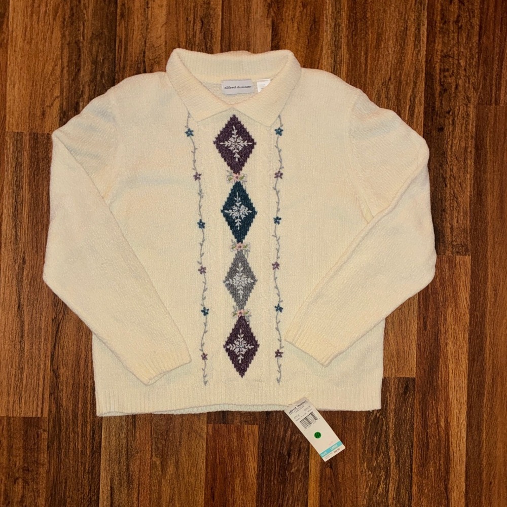 Alfred Dunner Lake Louise Cream Boucle Embroidered Snowflake Sweater Large NEW